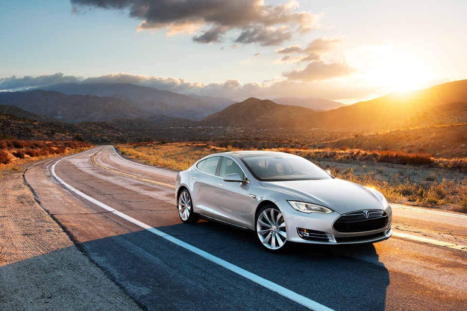 Tesla S