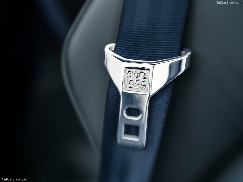 Volvo-Coupe_Concept_2013_800x600_wallpaper_1e