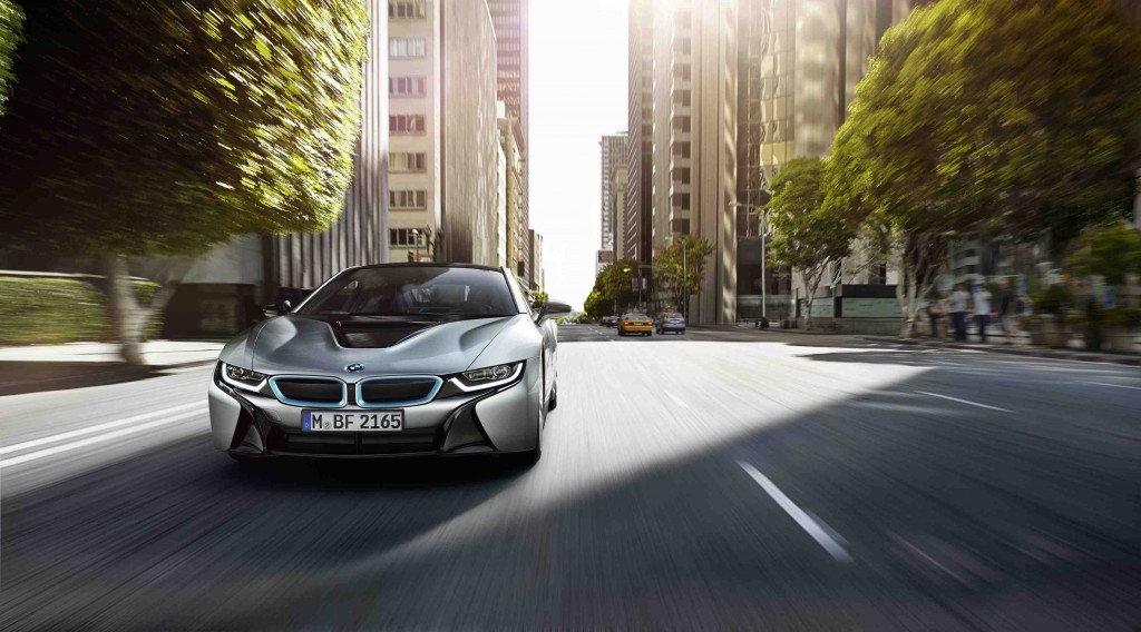 i8 de face