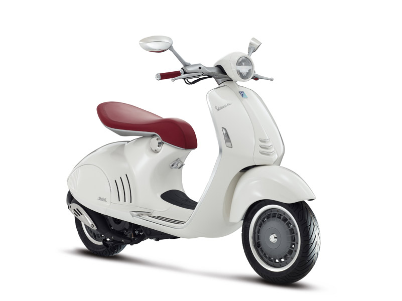 vespa-946-3