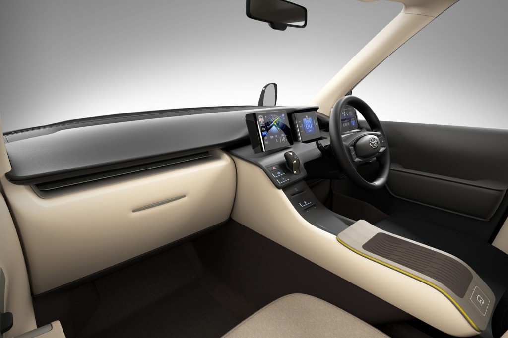 Toyota-JPN-Taxi-concept-10[3]