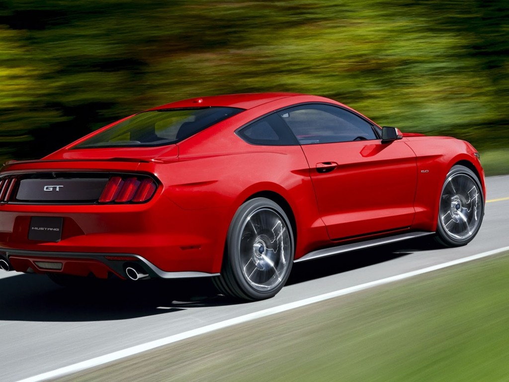 2015-Ford-Mustang-Photos-53[2]
