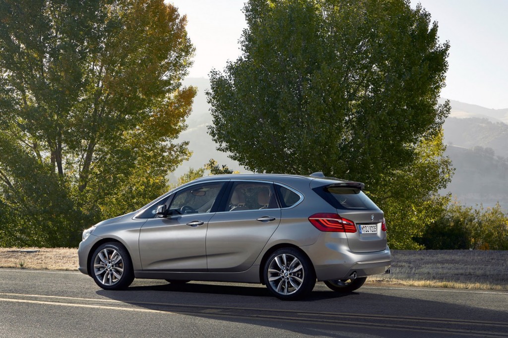 BMW-2-Series-Active-Tourer-22