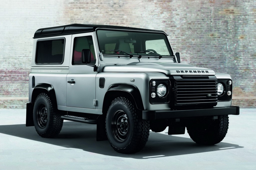 Land-Rover-Defender-Black-Silver-2