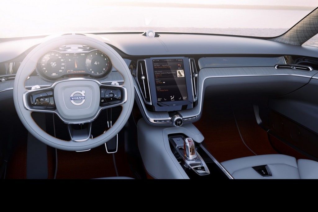 Volvo-Concept-Estate-6[2]