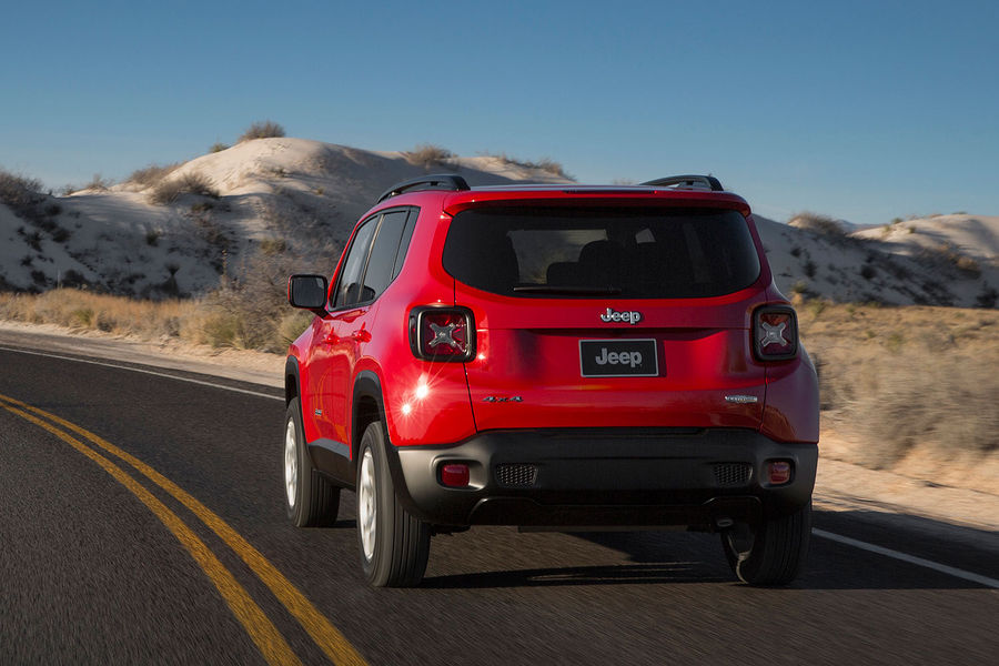 Jeep-Renegade-2015-6