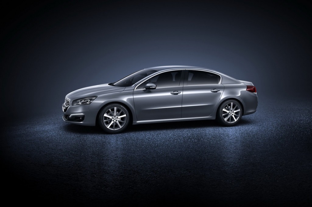 2015-Peugeot-508-6[2]