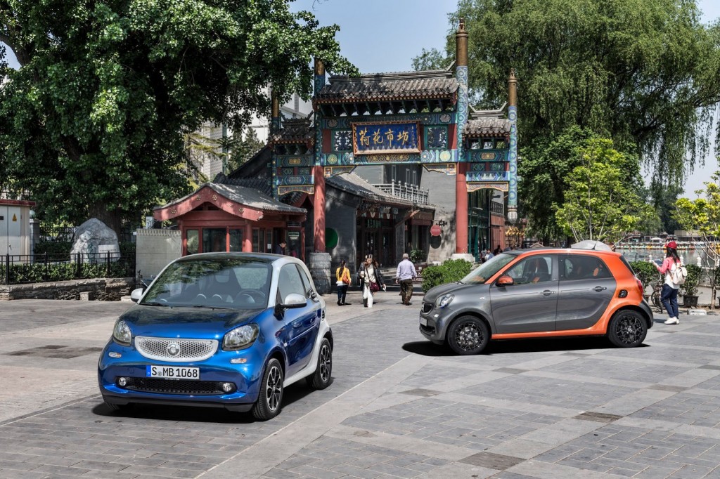 2015-Smart-ForTwo-ForFour-60