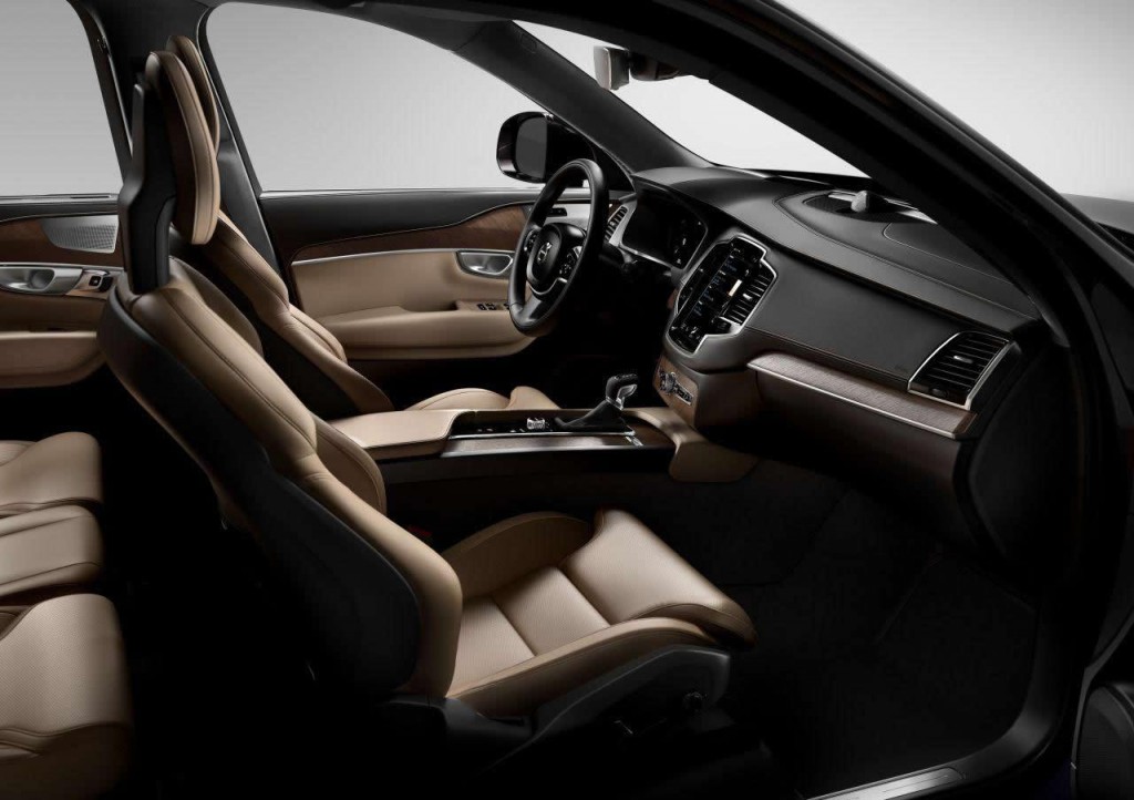 Volvo-XC90-New-2016-36