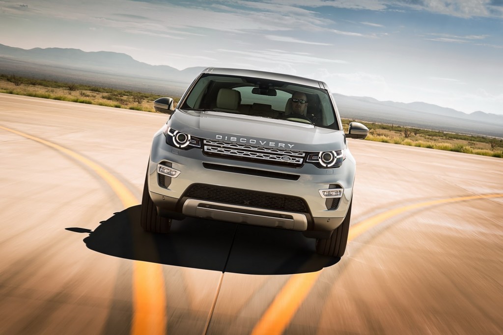 LR-Discovery-Sport-1