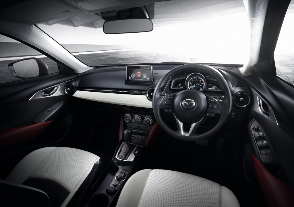 2016-Mazda-CX-3-28