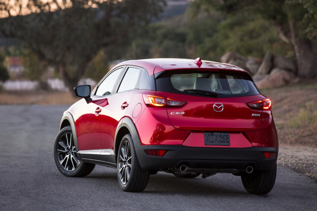 2016-Mazda-CX-3-42