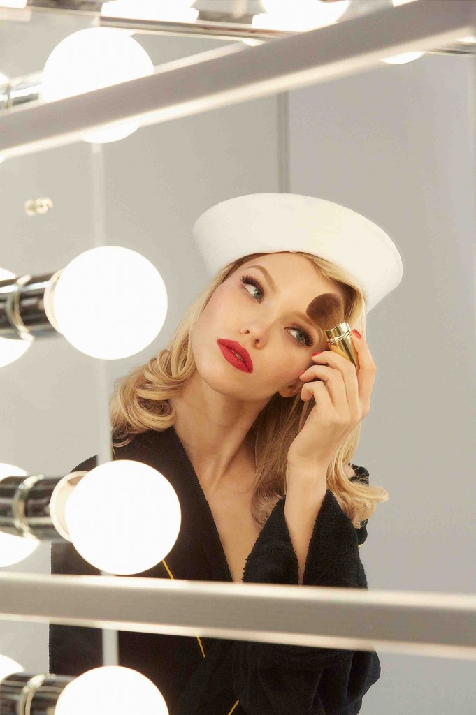 Backstage_2015_Sasha_Luss 2 - copie