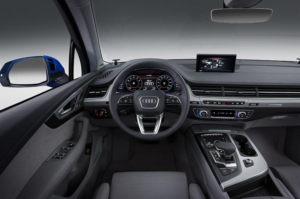 2016-Audi-Q7-3