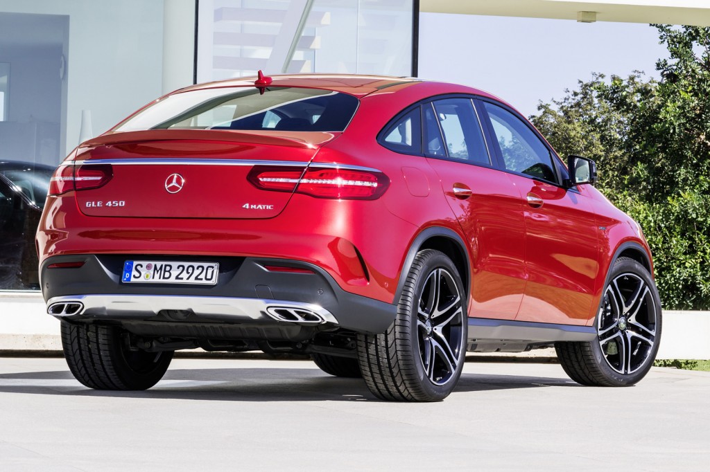 BMW-X6-Mercedes-GLE-Coupe-10
