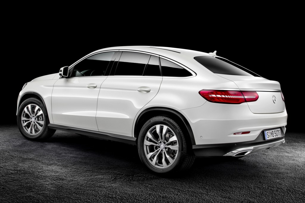 BMW-X6-Mercedes-GLE-Coupe-22