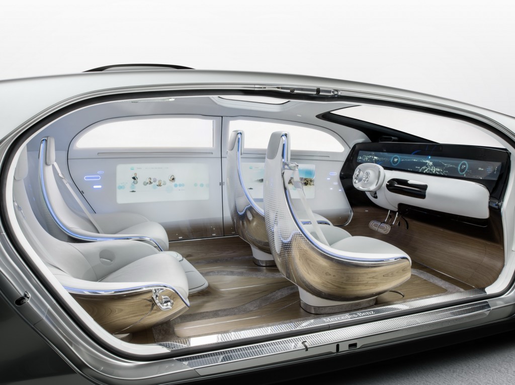 Mercedes-Benz F015 - Luxury in Motion