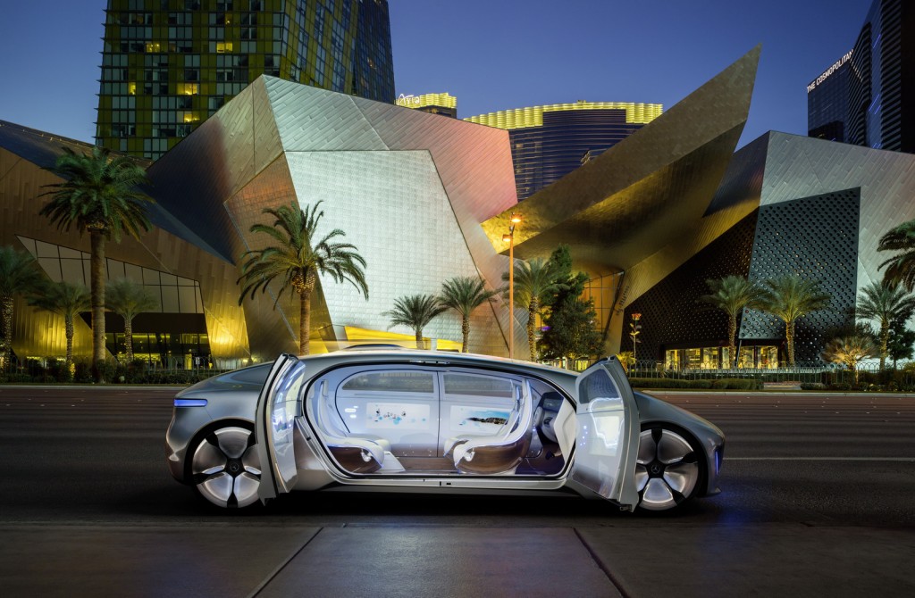 Mercedes-Benz-F-015-Luxury-in-Motion-Concept-51