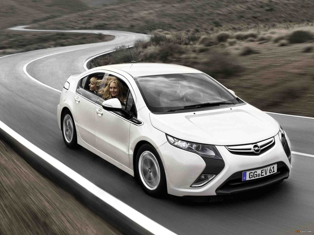 07 photos_opel_ampera_2011_1 - copie