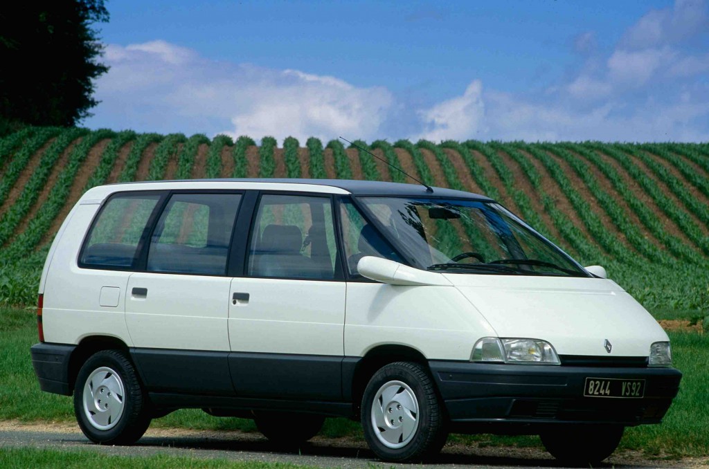 2 Renault_54432_global_fr - copie