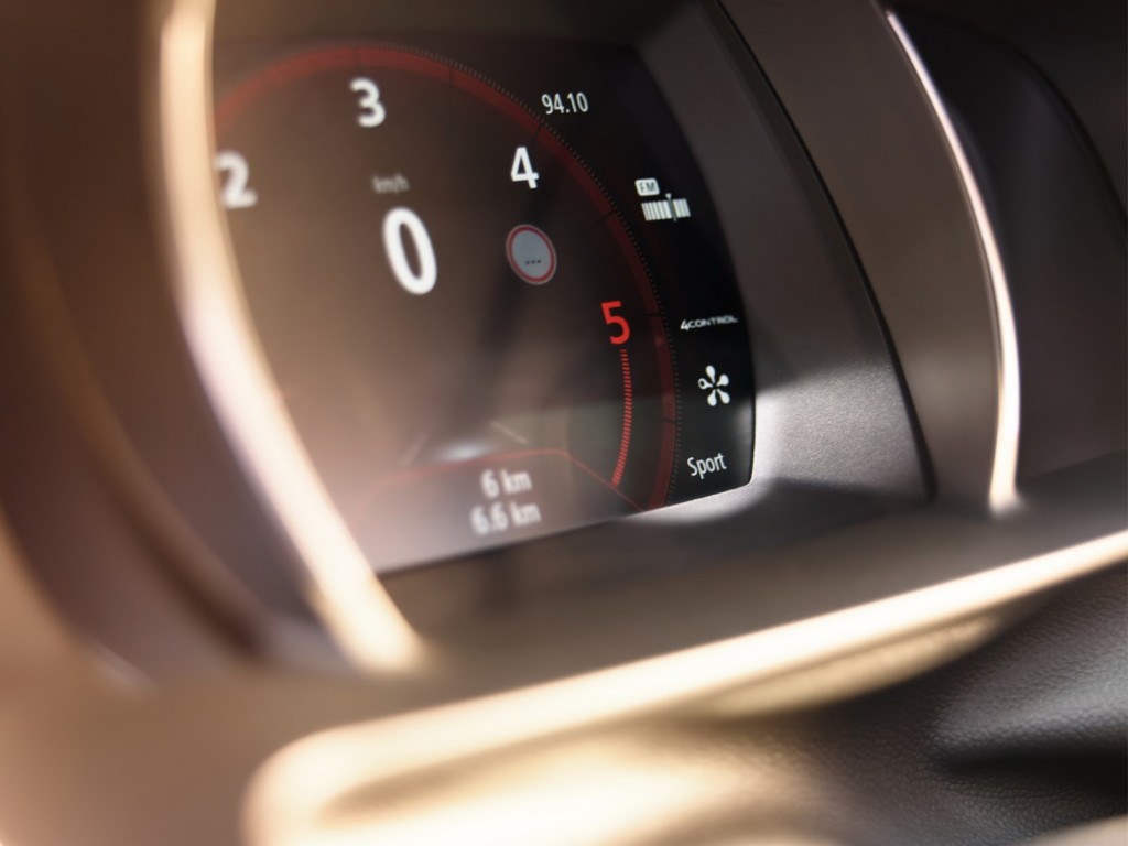 New-Renault-Talisman-0037
