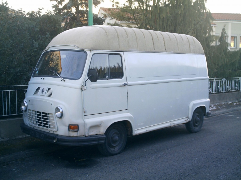 R2137 001