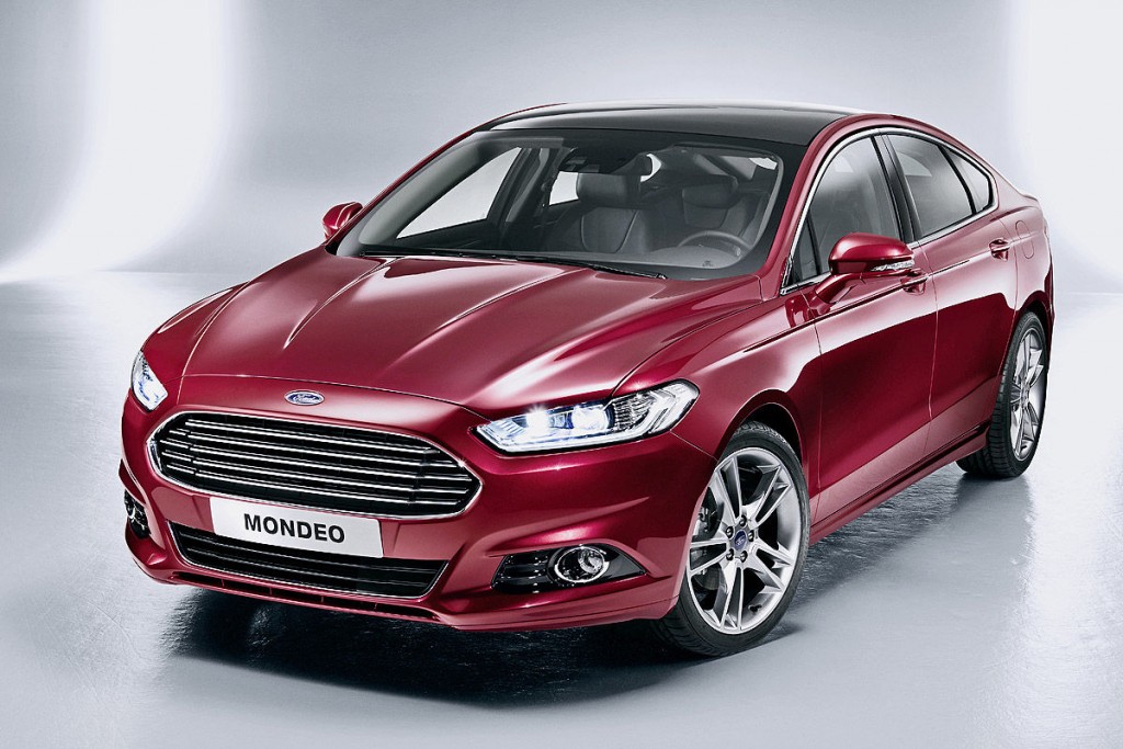 Ford-Mondeo-2015-
