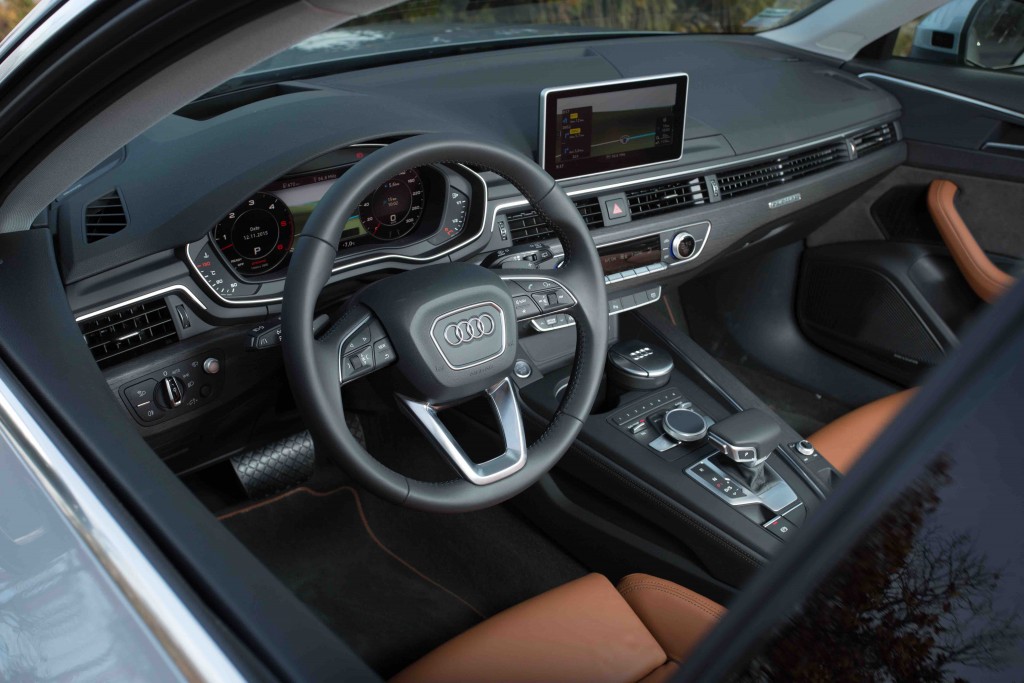 Audi A4 2016 Tableau de bord