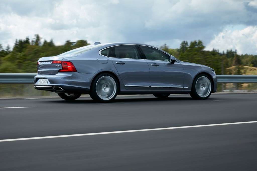 Volvo-S90-New-10