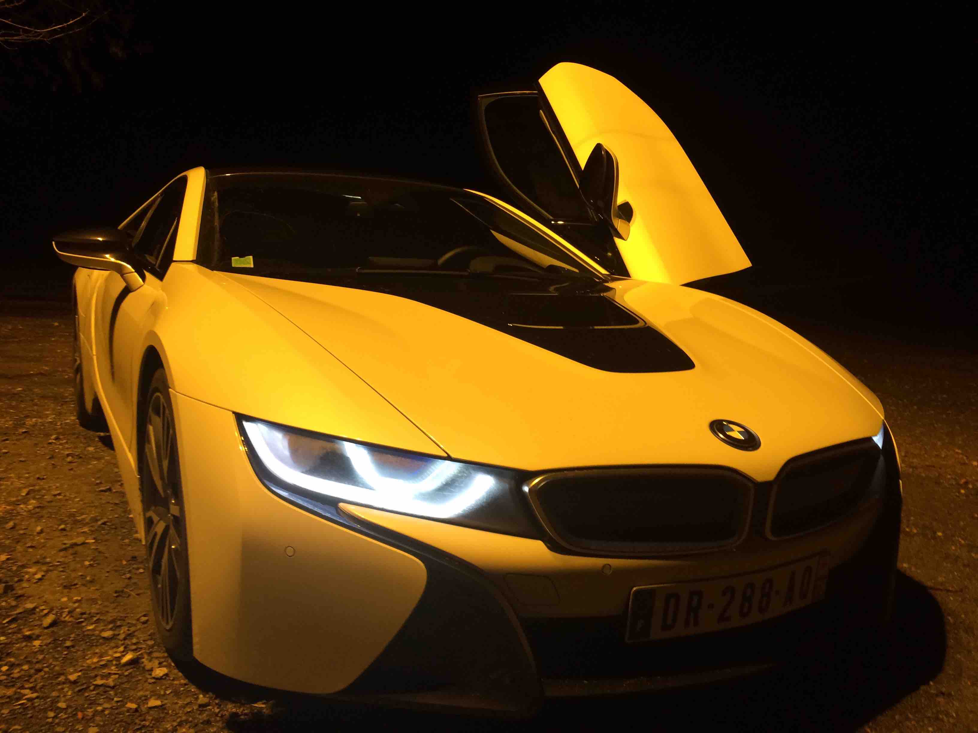 BMW i8