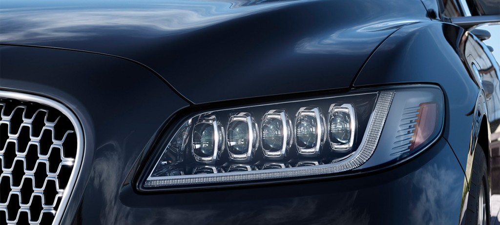 2017-Lincoln-Continental-6