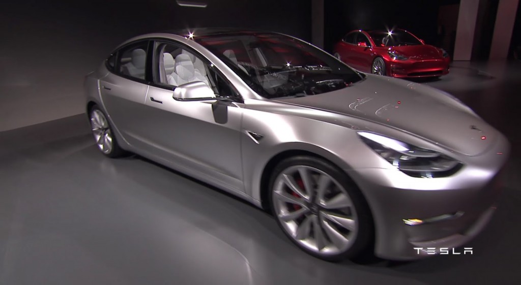 Tesla-Model-3-10 (1)