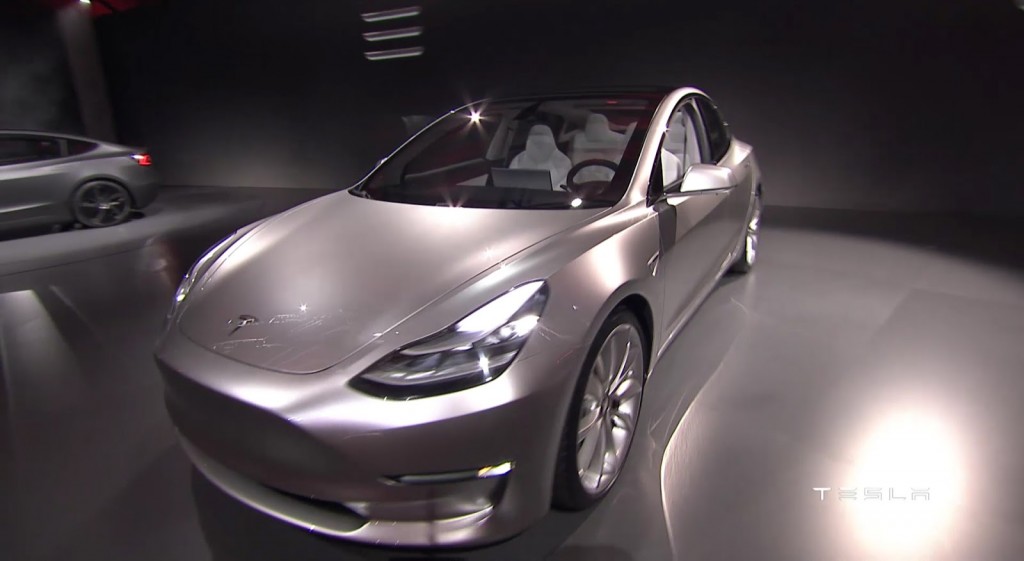 Tesla-Model-3-12