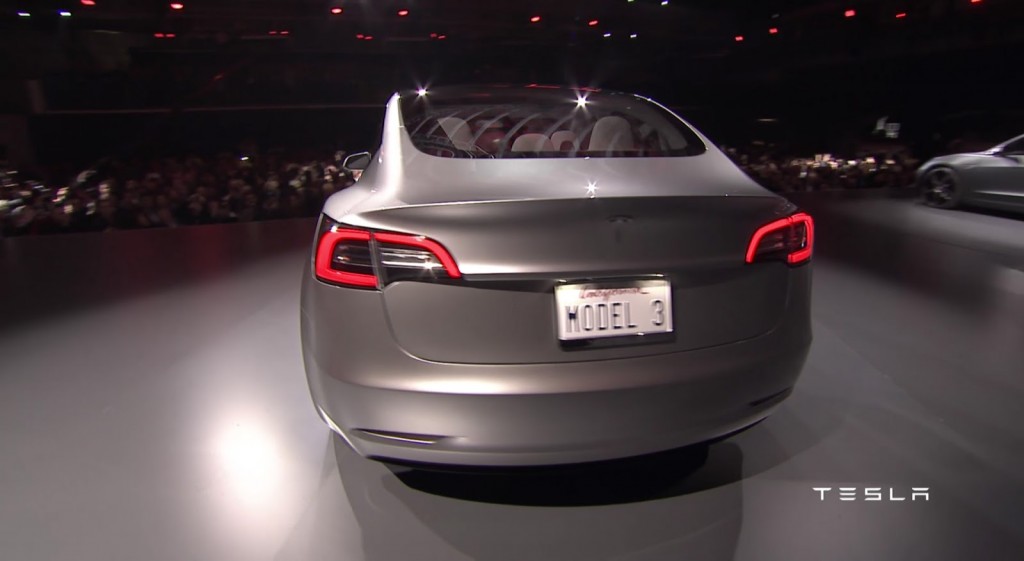 Tesla-Model-3-6