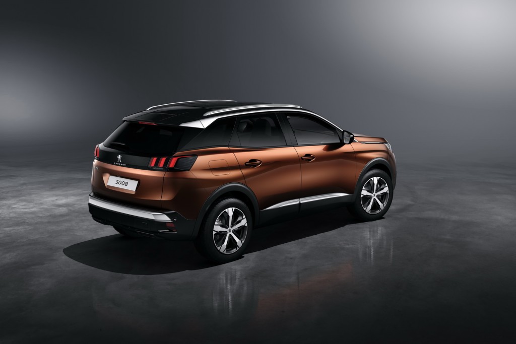 2016-Peugeot3008-02