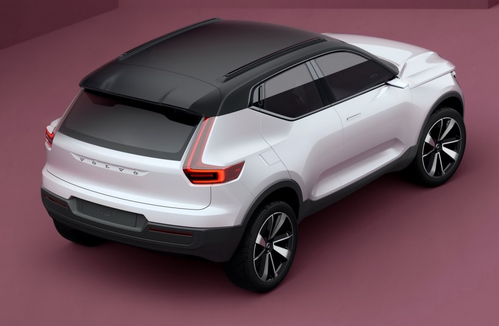 Volvo-XC40-S40-6