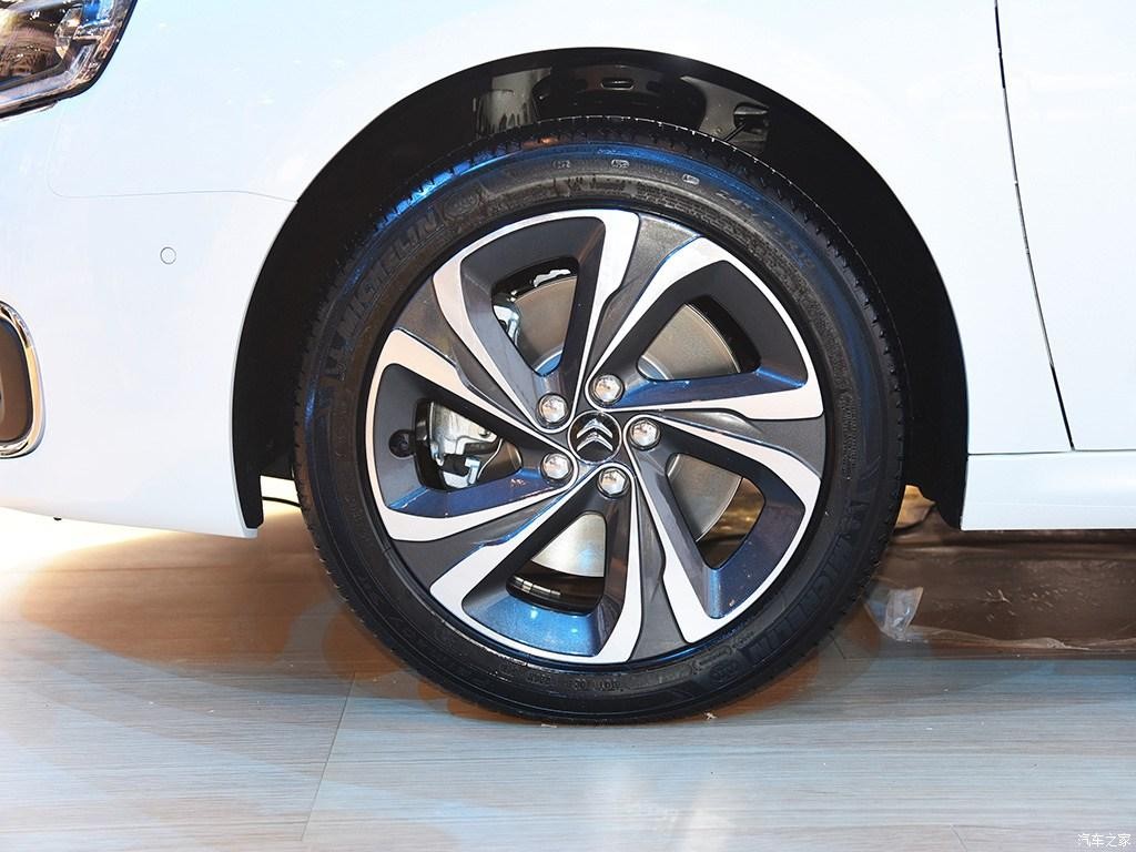 citroen-c6-beijing-livepics-39