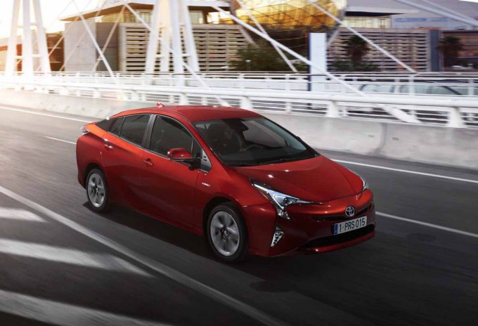 toyota-prius-2016-45-680x464