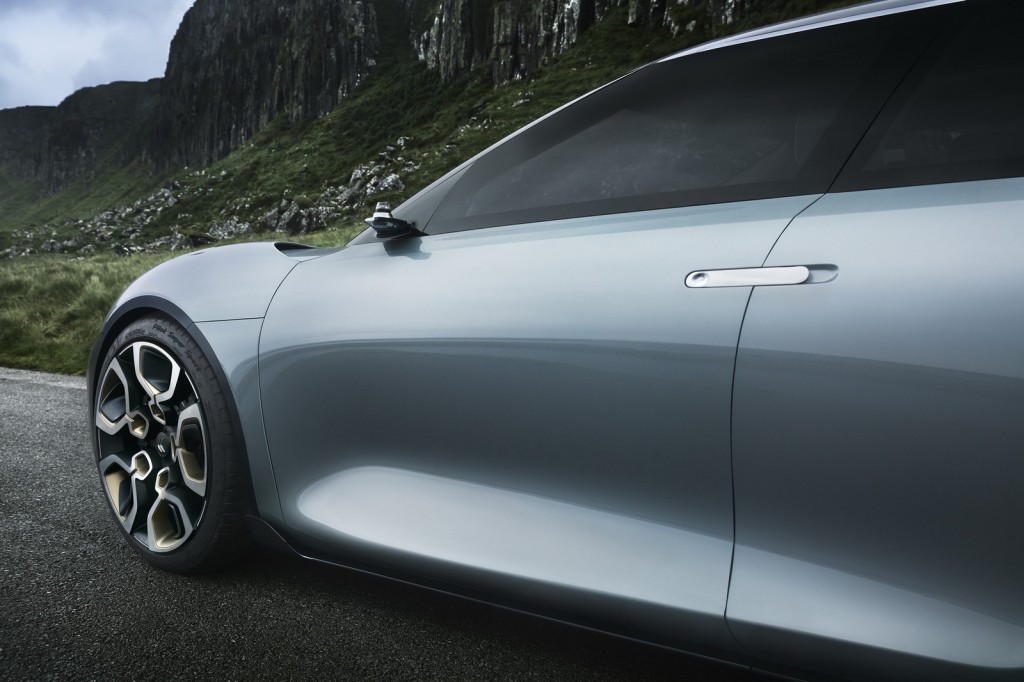 2016-CitroenCXperienceConcept-32