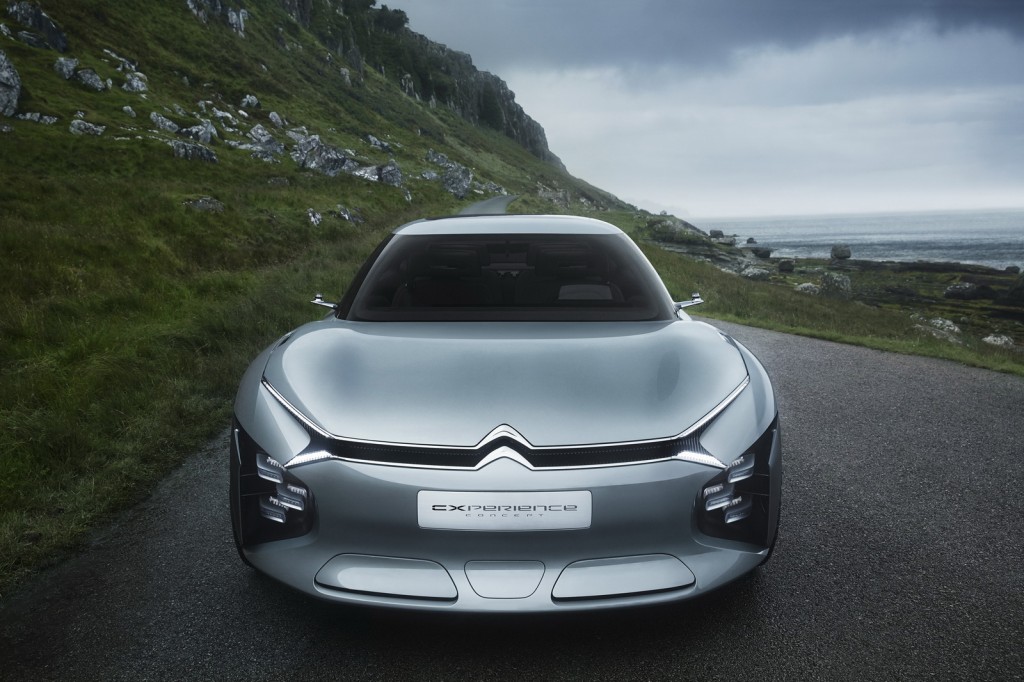 2016-CitroenCXperienceConcept-40