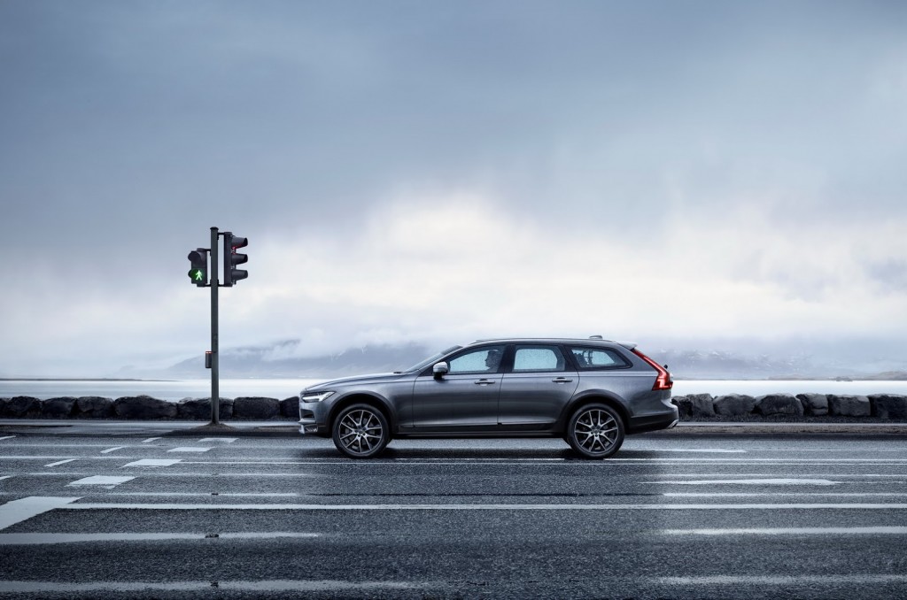 volvo-v90-cc-new-37