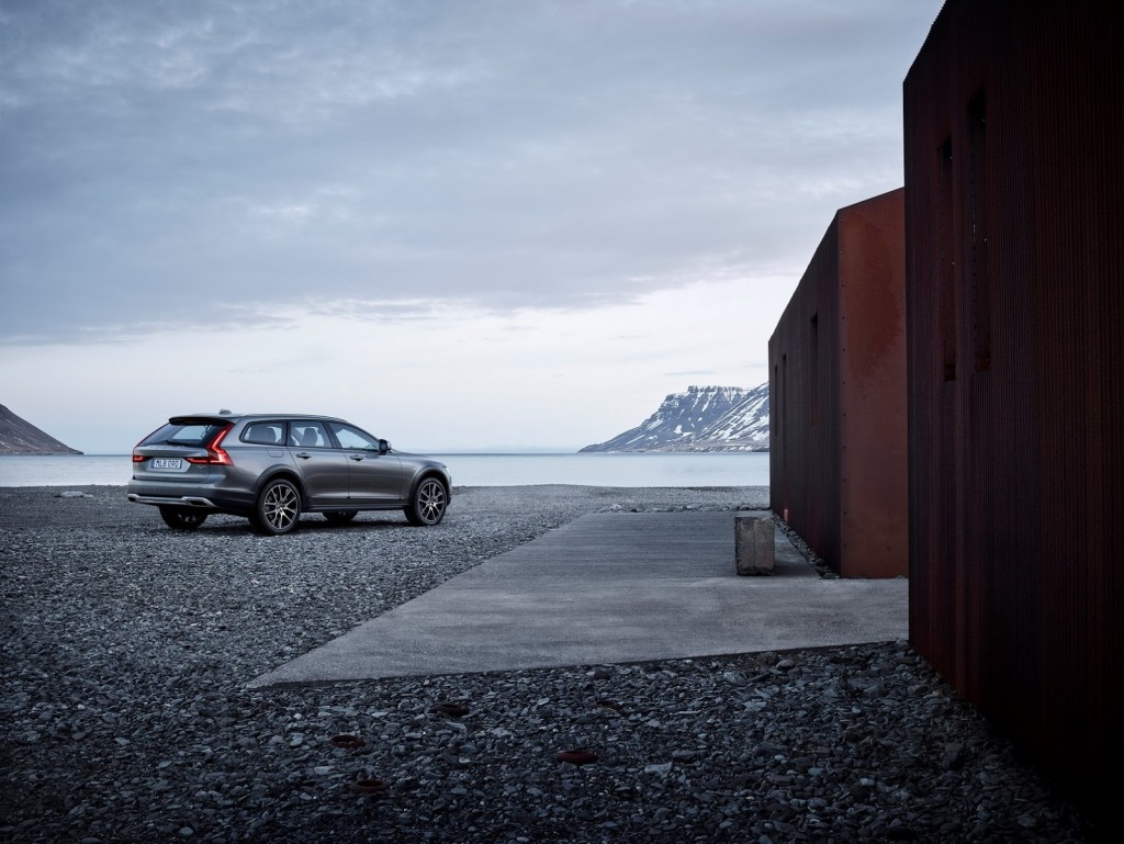 volvo-v90-cc-new-42