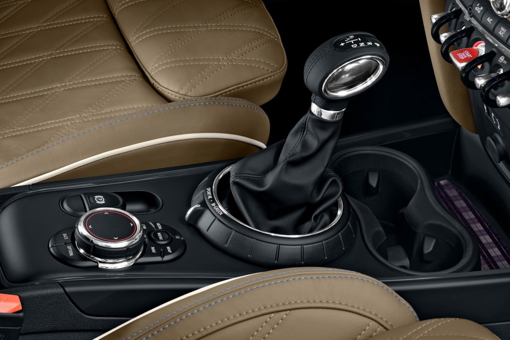 2017-mini-countryman-104