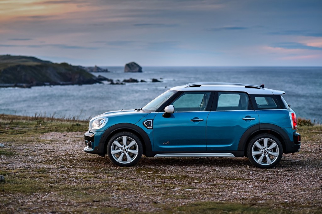 2017-mini-countryman-20
