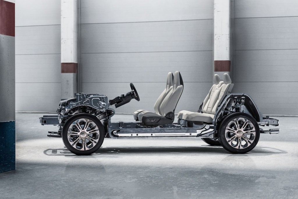geely-lynk-co-01-16