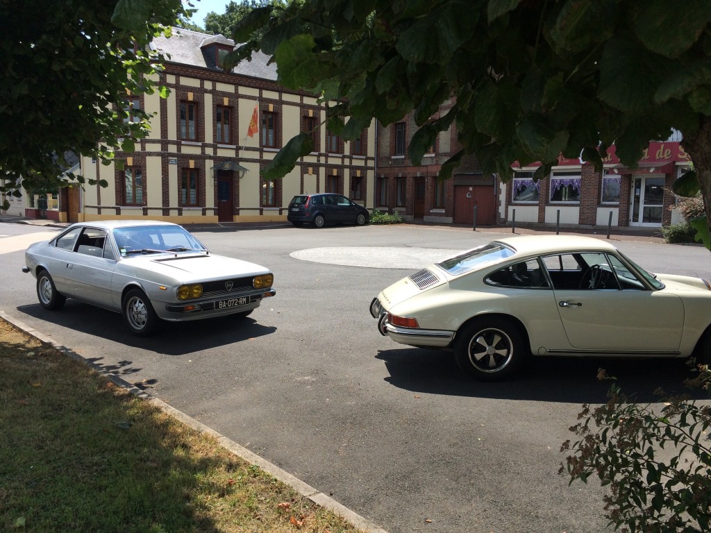 Lancia Beta coupé 2000 (1977) et Porsche 911 1970
