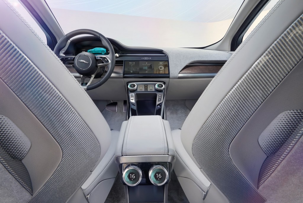jaguar_i-pace_concept_studio_interior_04