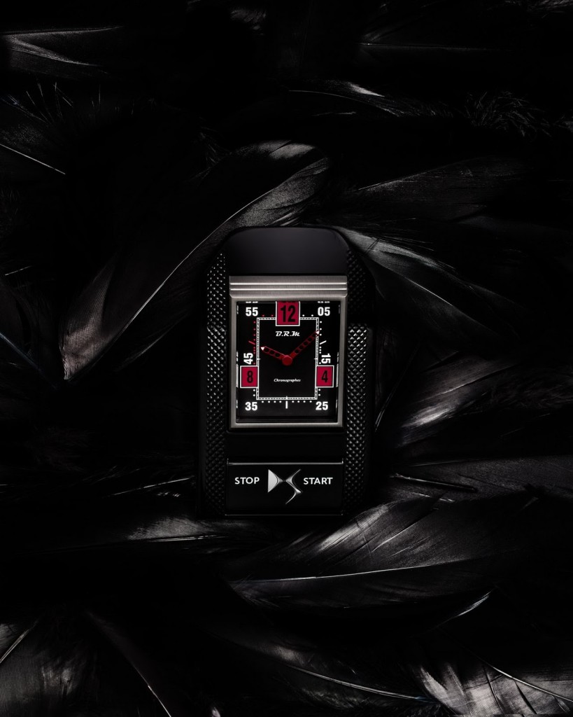 ds7-crossback-makes-debut-2