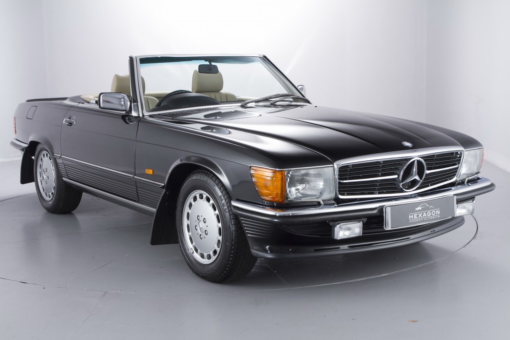Mercedes-R107-500SL-03