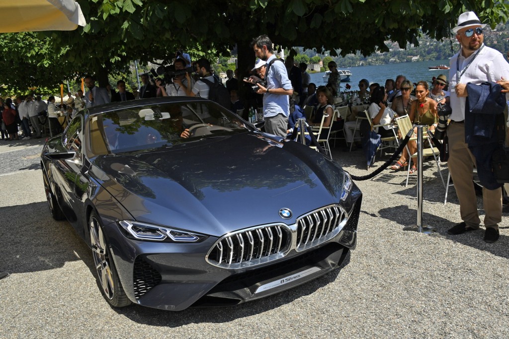 BMW-8SeriesConcept-12